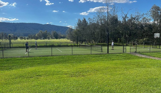 Delightful Farm Property With Lakes Nearby and 20 Minutes to Seal Rocks