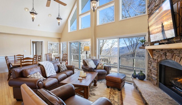 Delightful Home Atop Sugar Mountain