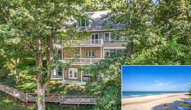 Delightful Private Wooded Setting Stunning Harbor Views, Private Beach Access, Tennis