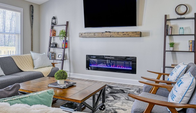 Delightful retreat near the lake with hot tub, game room, fast WiFi & more