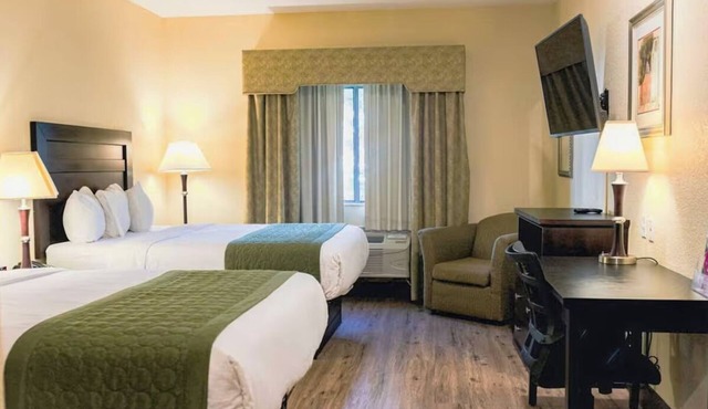 Delightful Room Perfect for Families Near Tyler Pounds Regional Airport!