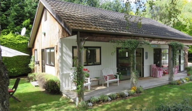 Delightful rural cottage with amazing mountain and rural views