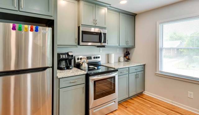 Delightful Tuskegee Home - Great for Families!