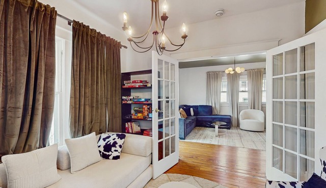 Delightful updated home with furnished patio, washer/dryer, & AC