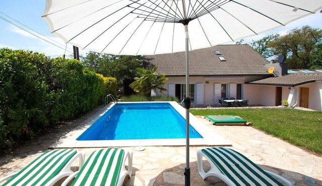 Delightful Villa - only 18km to Costa Brava beaches!