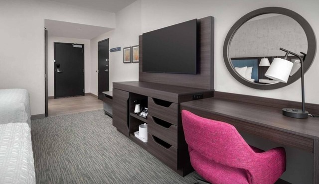 Delray Beach Comfort – 4 Spacious Units w/Free Breakfast and Parking