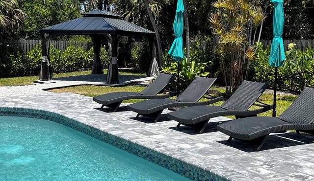 Delray Oasis: Pool, Gazebo & Beach Access