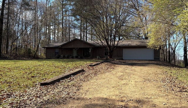 Delta Hills 3-bedroom house in NW Yazoo County
