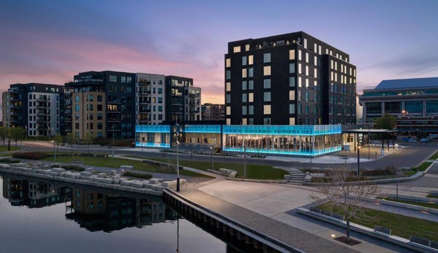 Delta Hotels by Marriott Thunder Bay