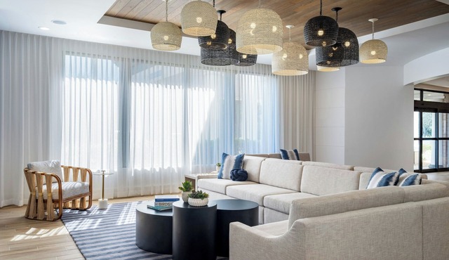 Delta Hotels by Marriott™ Jacksonville Deerwood