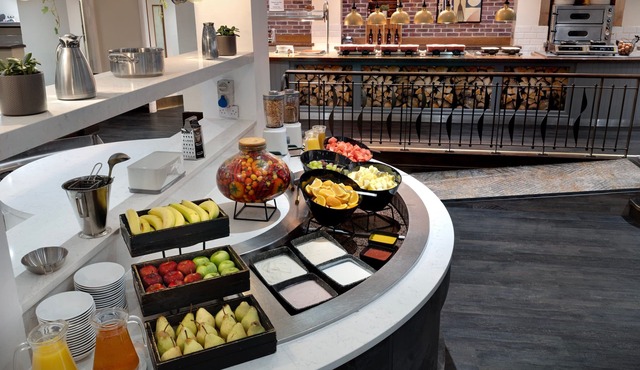 Delta Hotels by Marriott Heathrow Windsor