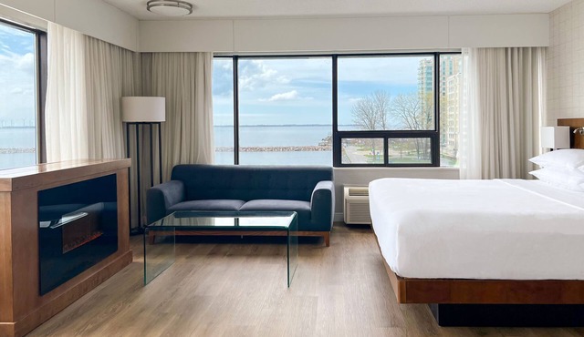 Delta Hotels by Marriott Kingston Waterfront