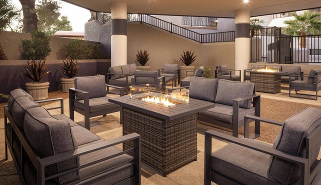 Delta Hotels by Marriott Phoenix Mesa