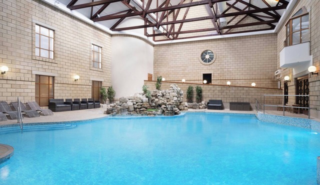 Delta Hotels by Marriott Tudor Park Country Club