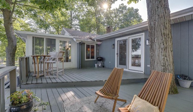 Delton Oasis Retreat with Lake Views and Deck!