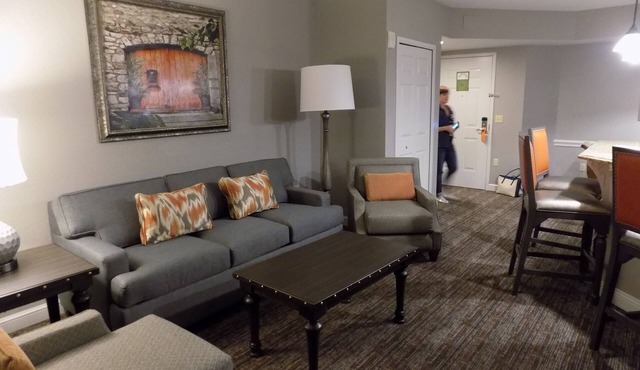 DELUXE 2 BDRM 2 BATH IN THE HEART OF DISNEY WYNDHAM BONNET CREEK