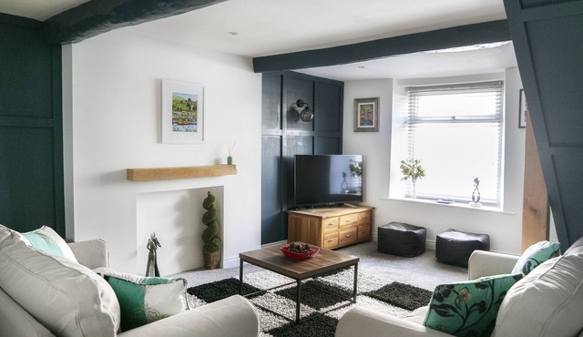 Deluxe 2 bedroom apartment.