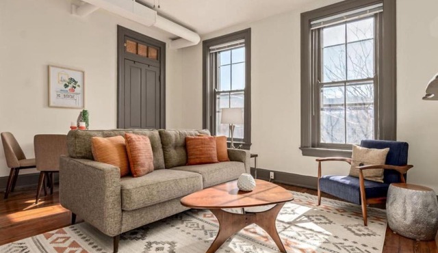 Deluxe 5-bedroom Walk everywhere in Over the Rhine