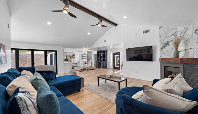 Deluxe 5BR 3BA home in Houston