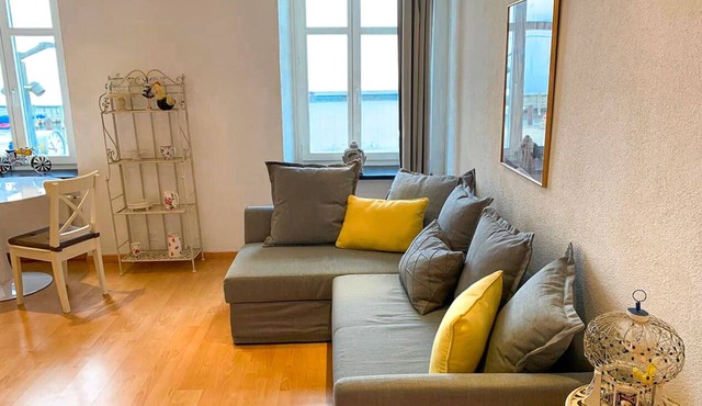 Deluxe Apartment at Lakeside