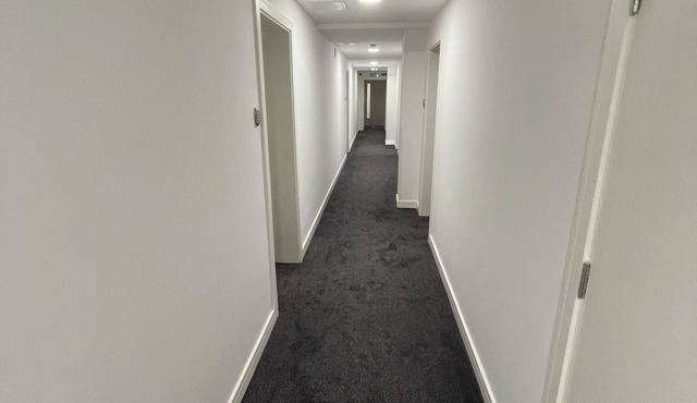 Deluxe Apartment at London Dagenham Apartments