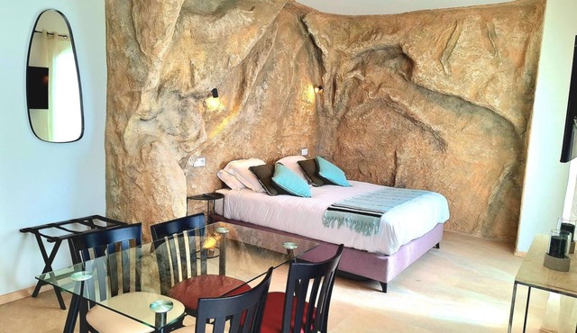 Deluxe Apartment "Ecrin de Pierre"