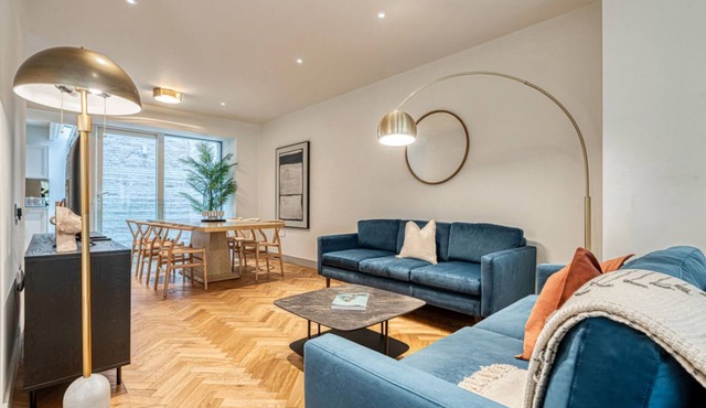 Deluxe apartment near Westminster Abbey