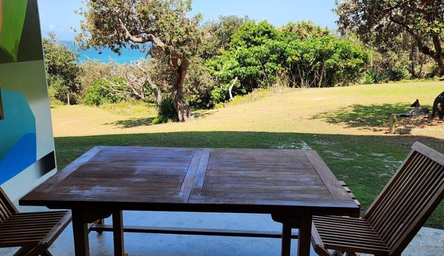 Deluxe Beach Apartment - 3 bedrooms