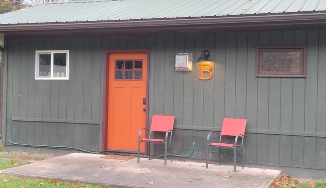 Deluxe Cabin B at Elk Creek Escape