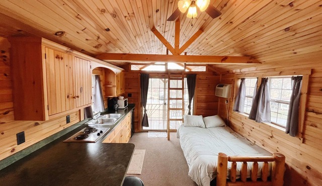 Deluxe Cabin6 Within Campground