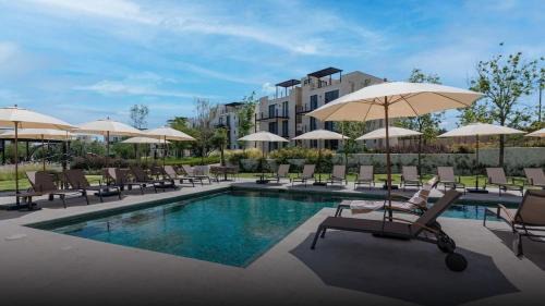 Deluxe Design Condo, San Miguel
