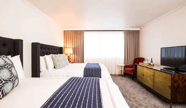 Deluxe Double Queen, Hotel Ella, On-site Restaurant, Near Moody Center