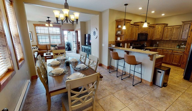 Deluxe Grand Teton Condo - Fiber Internet!