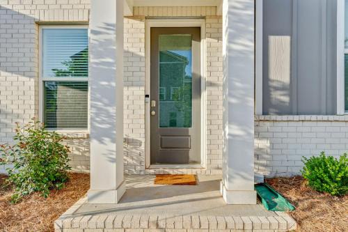 Deluxe Home Near Atlanta Airport