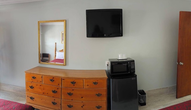 Deluxe Inn Elkton