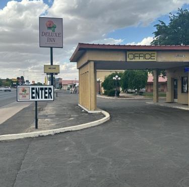 Deluxe Inn Of Roswell