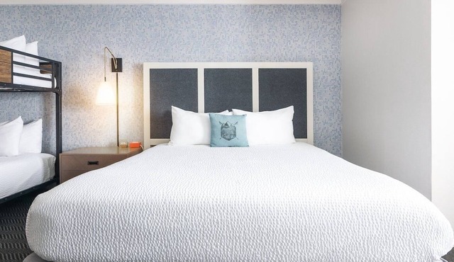 Deluxe King + Twin Bunks at Gravity Haus Steamboat, Heated Outdoor Pool