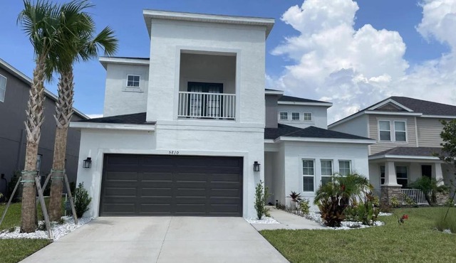 Deluxe Room in Palmetto