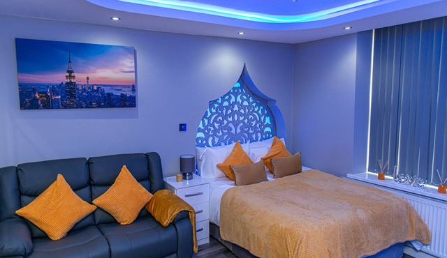 Deluxe Studio Apartment