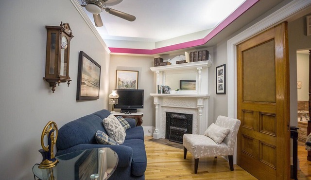 Deluxe suite, double whirlpool bath, 4 poster queen bed