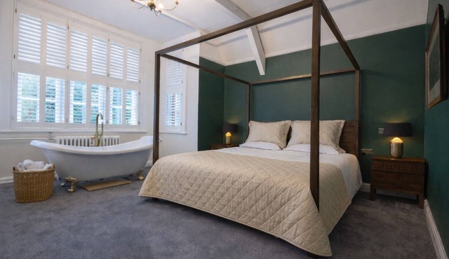 Deluxe Suite - Willingham House