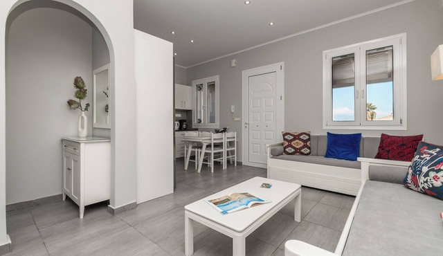 Demargia Villa C - Loft Apartment in Zakynthos Town for 2 - 4 persons