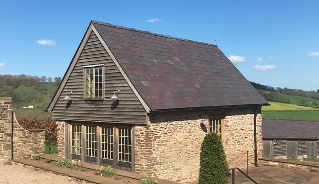 Demesne Farm guesthouse in beautiful countryside