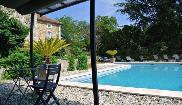 Demeure de Pradas Cornillon Goudargues Cèze Valley