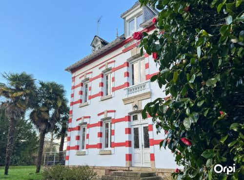 Demeure familiale rénovée 14 couchages à 10 min des plages, parking et wifi - FR-1-349-231