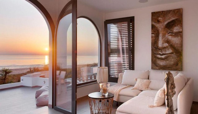 Denia Beach Lodge Seafront Holiday Home in Denia with Sauna