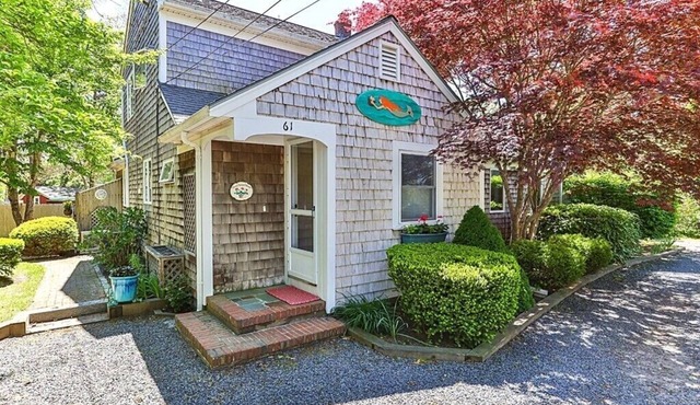 Dennisport 4 Bed w/access to Swan Pond/across the street. Great for Kayaking!