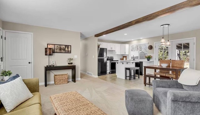 Denver 3bed/2 bath with spacious backyard