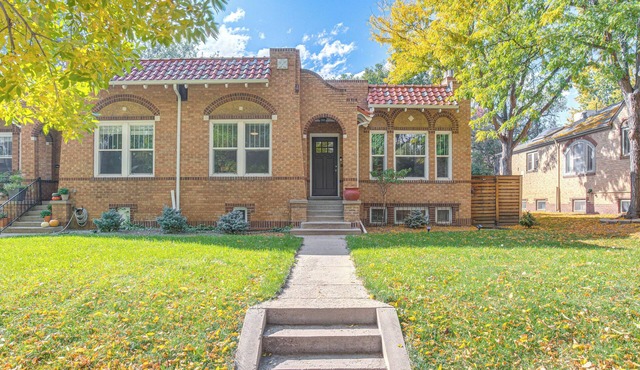 Denver Business & Work Home Base in Congress Park!