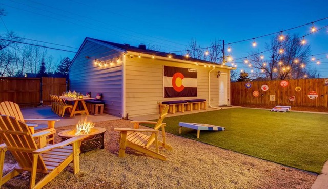 Denver Den for 10- “Amazing place for groups!”